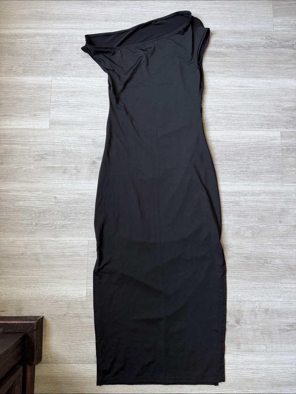 Classic Black One-Shoulder Teen girl Dress